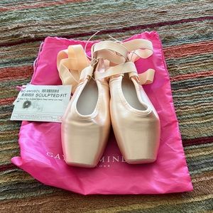 Gaynor Minden Point Shoes sculpted fit 9M made in USA